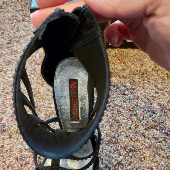 NWIB Black strappy heels - Picture 6 of 7